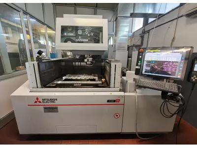 Elettroerosione Mitsubishi _ Reparto Attrezzeria.jpg